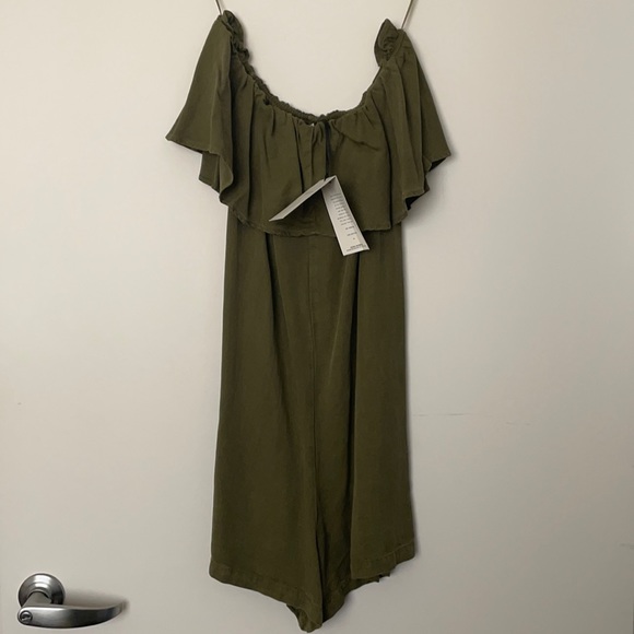 Zara Pants - Zara ruffle off the shoulder romper jumpsuit NWT